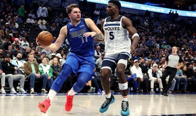 游戏玩法-狼队主帅：争冠格局无比开放 为什么不能是我们赢？