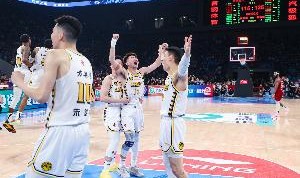 付政浩：恭喜浙江篮球&amp;恭喜广厦 恭喜大秋孙铭徽 王博终证明自己