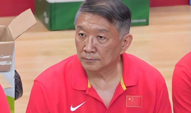不得不说！宫鲁鸣做出了1个重要的决定，挽救了中国女篮